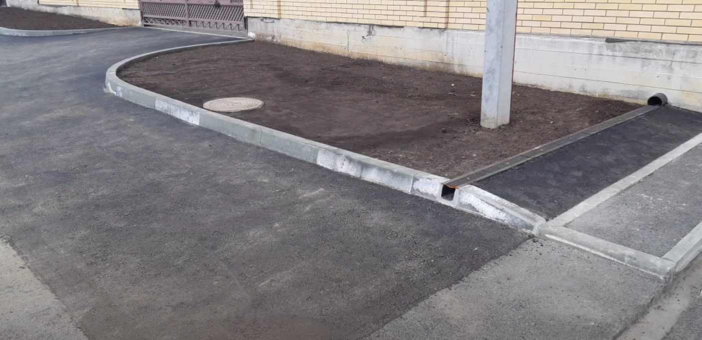 https://krasnodar.blago-s.ru/storage/app/uploads/public/646/325/9e5/6463259e5c06a981963946.png