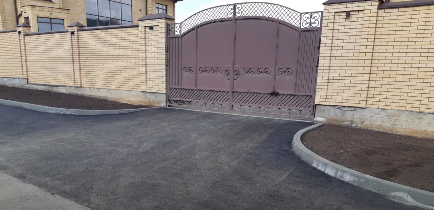 https://krasnodar.blago-s.ru/storage/app/uploads/public/646/325/9f3/6463259f3434e253867272.png